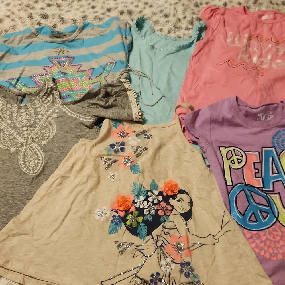 Colorful Kids Graphic Tees Set